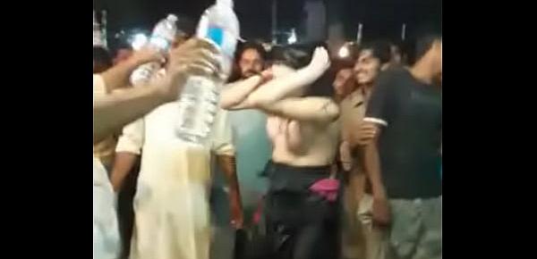  Sexy Dance Mujra in public flashing boobs